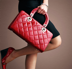 woman-with-red-quited-bag.jpg